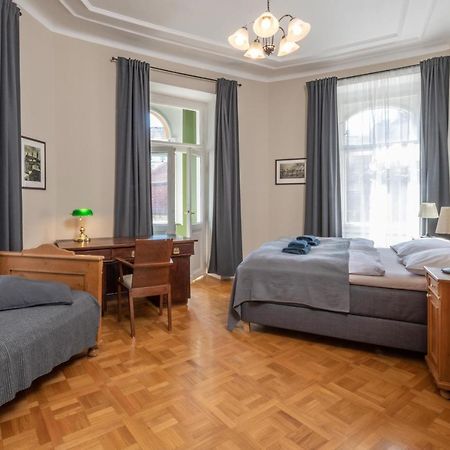 Liliova Apartments Прага Экстерьер фото