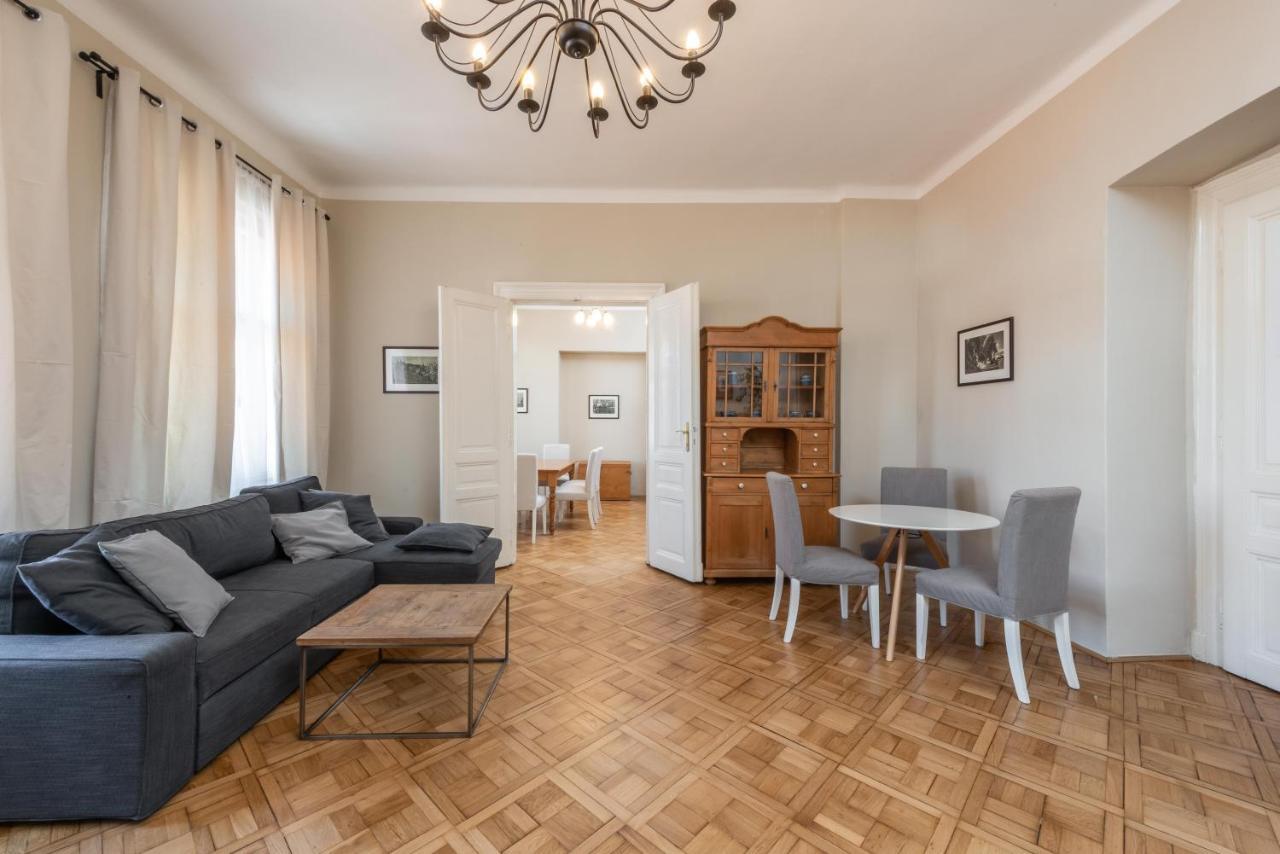 Liliova Apartments Прага Экстерьер фото