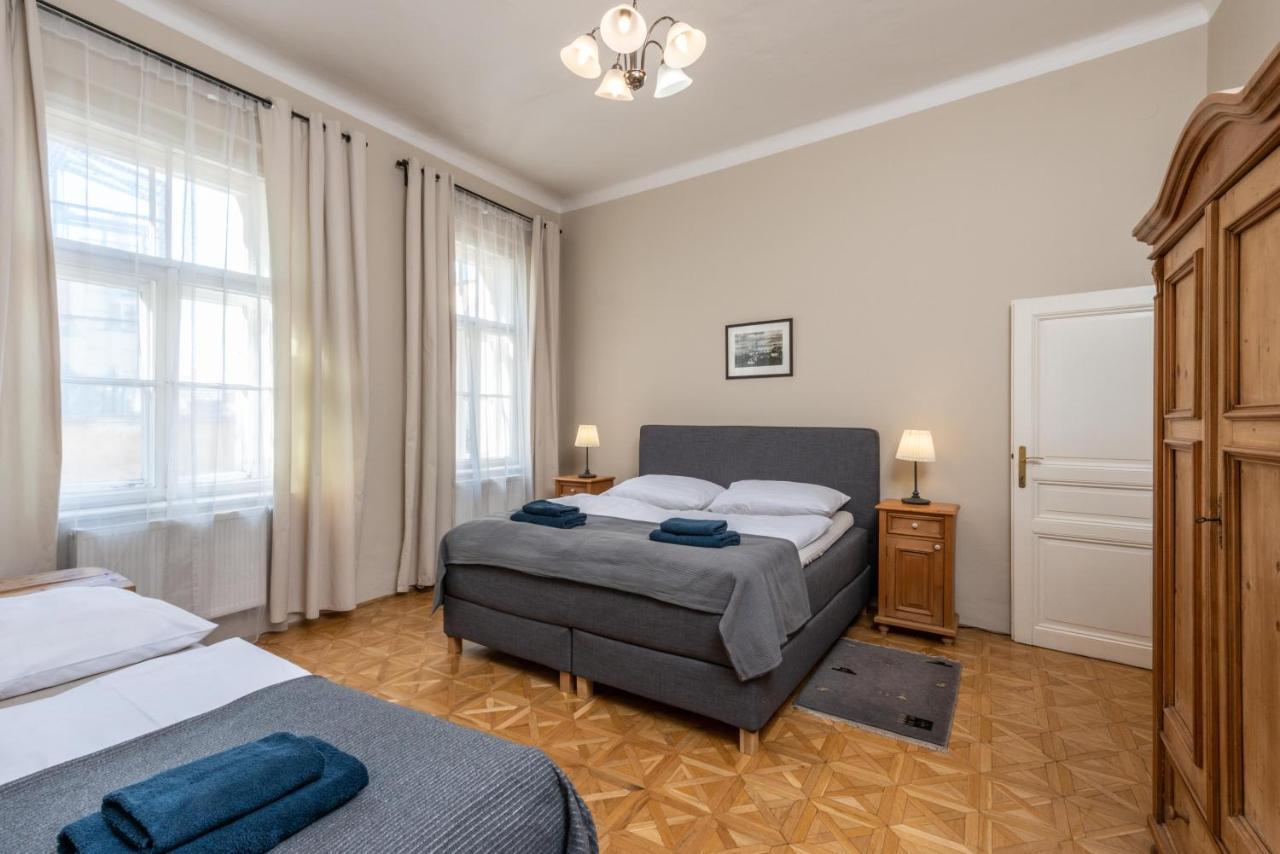 Liliova Apartments Прага Экстерьер фото