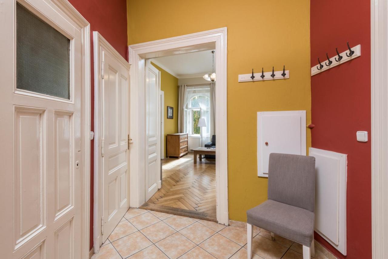 Liliova Apartments Прага Экстерьер фото